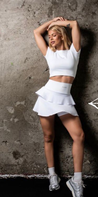 Conjunto Lays – Short Saia
